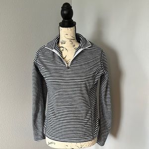 Eddie Bauer Fleece Quarter Zip set. Size Medium.